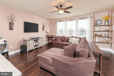 323 Windsor Rd, Mullica Hill, NJ 08062 - photo 4