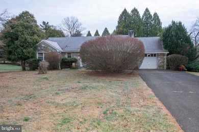 1300 Kirks Ln, Dresher, PA 19025 - photo 2