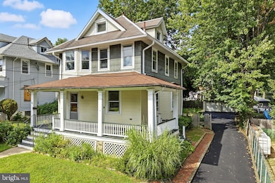 35 E Knowles Ave, Glenolden, PA 19036 - photo 2