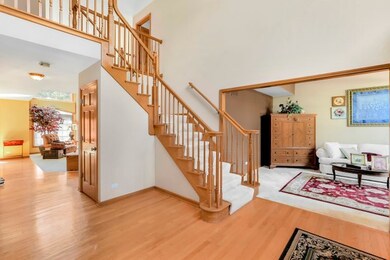 2264 Comstock Ln, Naperville, IL 60564 - photo 3