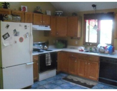 1 Weaver St unit na, West Wareham, MA 02576 - photo 5