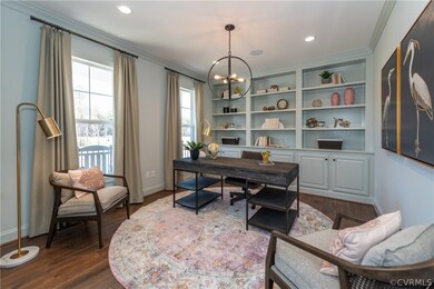 Photos of a Hartford II model home in another Eagl