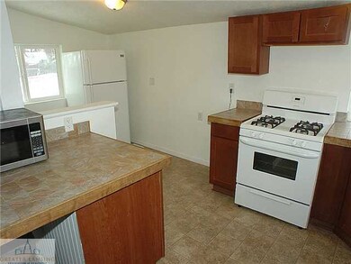 318 Dunlap St, Lansing, MI 48910 - photo 7