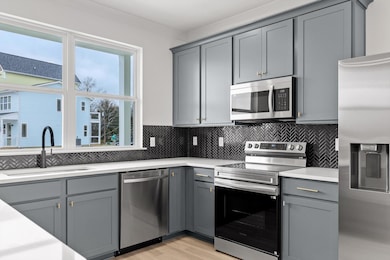 12-909 Blue Heights-12