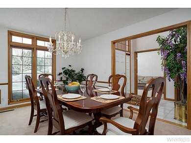 Dining Room. Formal Dining room.