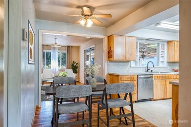 921 Miller St SW, Tumwater, WA 98512 - photo 6