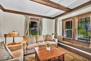 16 Vesper St, Worcester, MA 01602 - photo 5