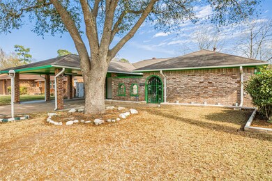 10606 Barnham St, Houston, TX 77016 - photo 3