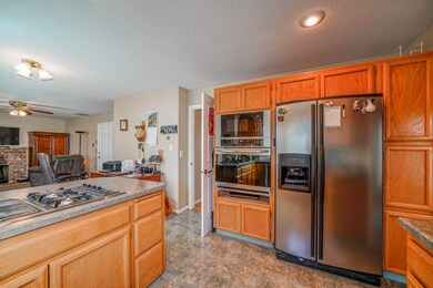 6774 Rock Ledge Ct NE, Keizer, OR 97303 - photo 5