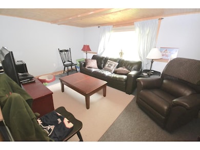 148 Buxton School Rd unit 3 Road, Weare, NH 03281 - photo 6