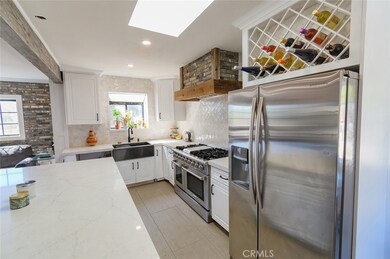 14646 Bledsoe St, Sylmar, CA 91342 - photo 4