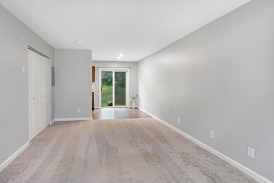 T3 Grandview Dr, South Burlington, VT 05403 - photo 6