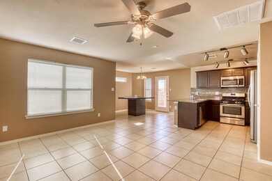 3217 Willie Cager Place, El Paso, TX 79938 - photo 7