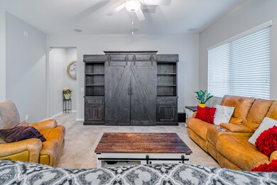 1018 Spine Tree Ave, San Tan Valley, AZ 85140 - photo 3