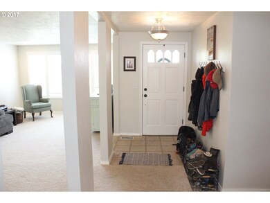 1286 Stone Creek Dr, Eugene, OR 97404 - photo 6