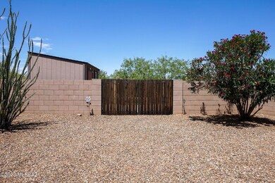 Side yard-double gate