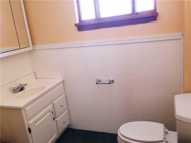 Full Bath.