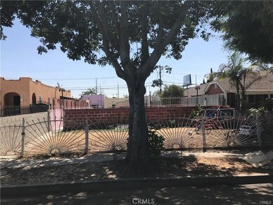 10304 S Burin Ave, Inglewood, CA 90304 - photo 2