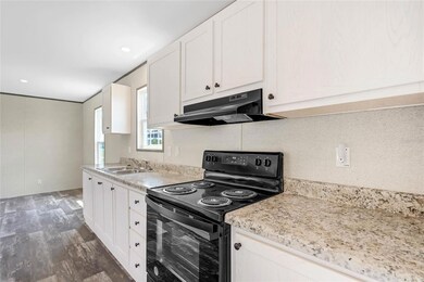 8857 Highpoint Blvd, Spring Hill, FL 34613 - photo 7