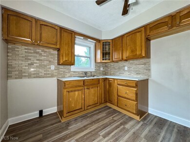 2957 Greenfield Ave, McDonald, OH 44437 - photo 7