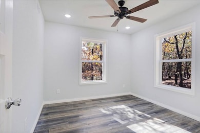 11799 Farmer Rd, Stringtown, OK 74569 - photo 7