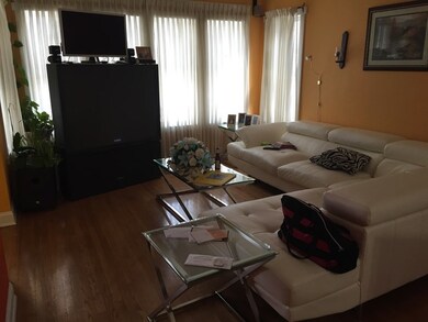 5125 W Wellington Ave, Chicago, IL 60641 - photo 4