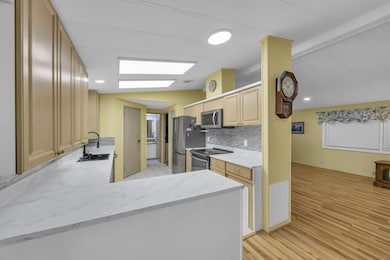 7850 SE Shenandoah Dr, Hobe Sound, FL 33455 - photo 5