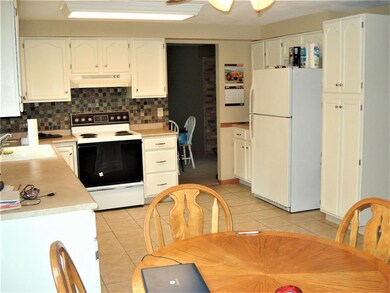 2403 N 700 W, Andrews, IN 46702 - photo 3