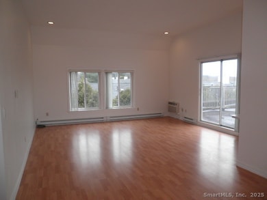 73 Park Ave unit 504, Danbury, CT 06810 - photo 4