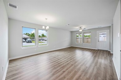 1200 Haverford Ln, Dayton, TX 77535 - photo 5