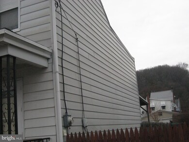 331 S Mill St, Saint Clair, PA 17970 - photo 3