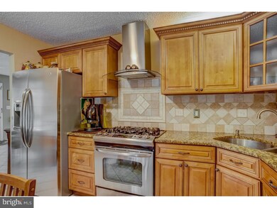 51 Cheverny Ct, Trenton, NJ 08619 - photo 3