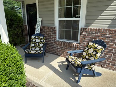 1605 Pinion Ct, Columbus, IN 47201 - photo 4