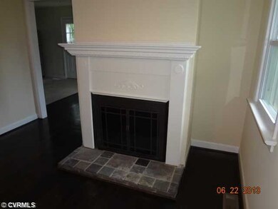 Living Room - Fireplace