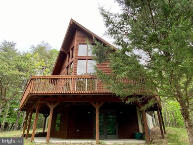 343 Beaver Dam Woods Dr, Berkeley Springs, WV 25411 - photo 2