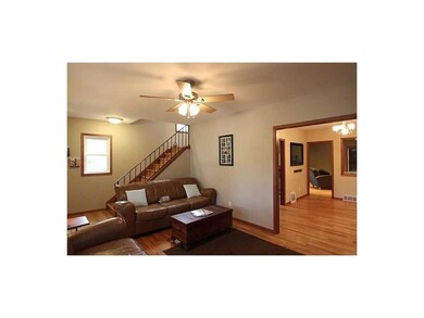 Living Room-L1.