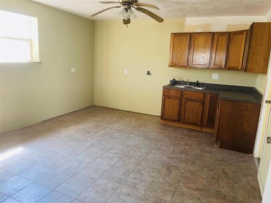 111 Riverbend Dr, Denison, TX 75021 - photo 5