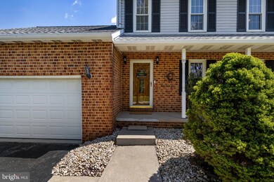 13283 Pleasant Plains Ct, New Freedom, PA 17349 - photo 4