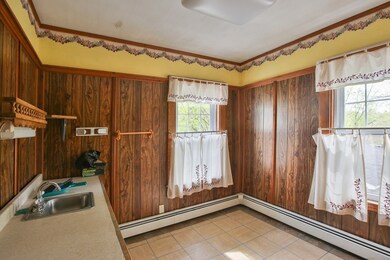 47 Hill St, Newburyport, MA 01950 - photo 7