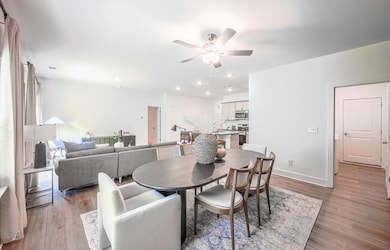 1298 Mabry St unit Carl, Lawrenceville, GA 30043 - photo 7