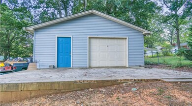 1734 Sunny Ln, Asheboro, NC 27205 - photo 5