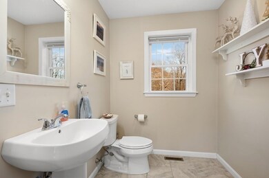 102 Curve St, Bridgewater, MA 02324 - photo 7
