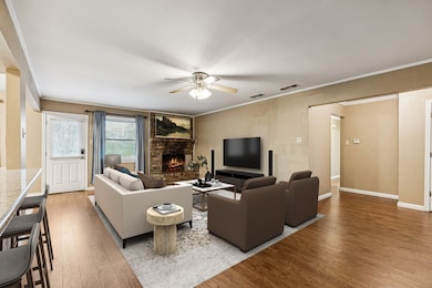 236 Evelyn St, Desoto, TX 75115 - photo 2