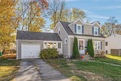 40 Cavalcade Blvd, Warwick, RI 02889 - photo 2