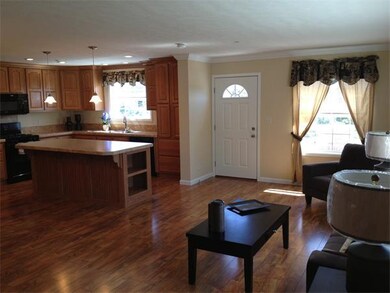 63 Hillview Dr, West Springfield, MA 01089 - photo 2