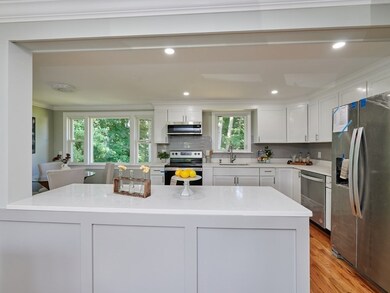 2 Paula St, Burlington, MA 01803 - photo 6