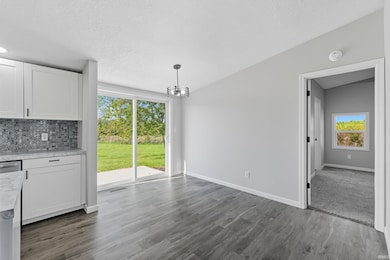 2881 W 150 S, Warsaw, IN 46580 - photo 7