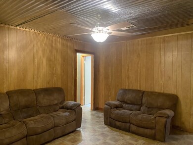 2913 Tarpey Ave, Texas City, TX 77590 - photo 5