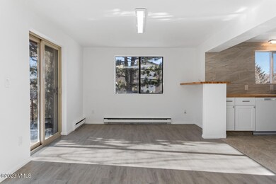 112 Riverside Ct Unit C MLS-19