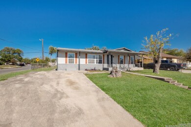 2231 Waverly Ave, San Antonio, TX 78228 - photo 3